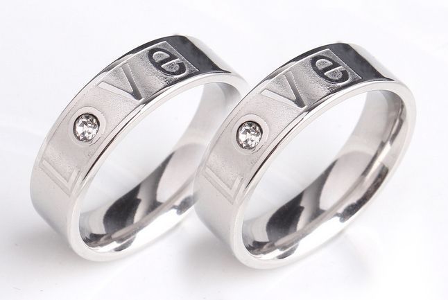 Комплект колец LOVE