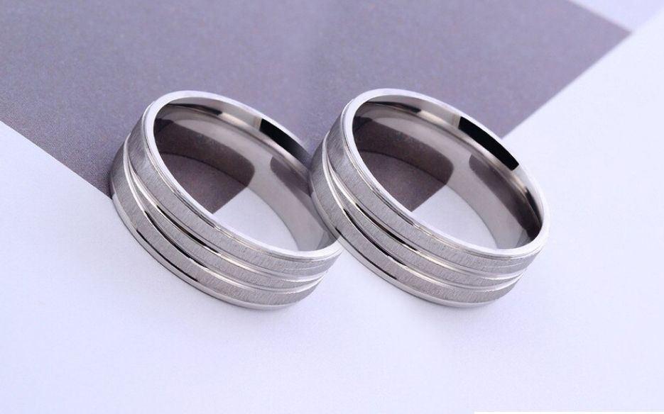 Gredzenu komplekts Kvēlās jūtas