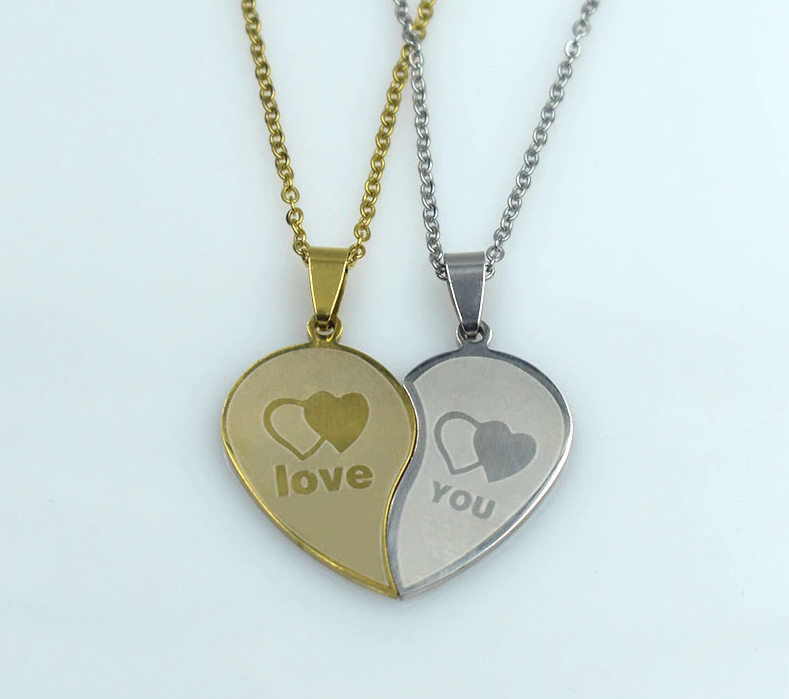 Kulonu komplekts Mīlu tevi