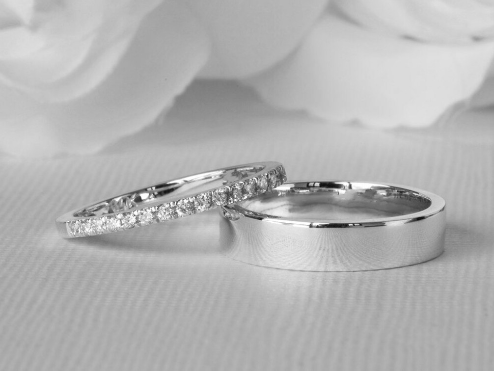 Gredzenu komplekts Gaišās attiecības