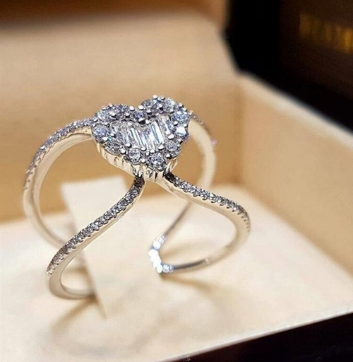 Gredzens Tīrā sirds